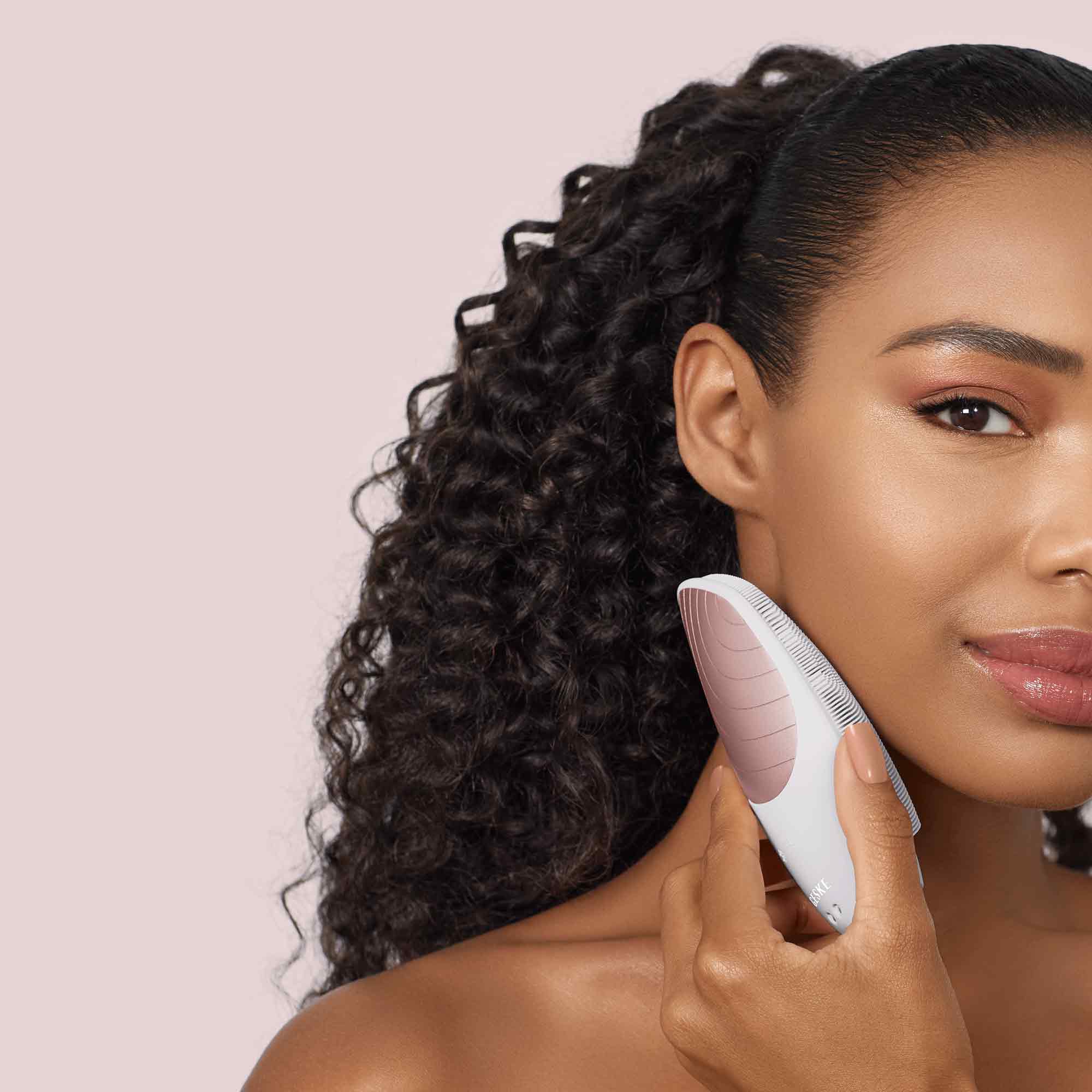 Cepillo facial térmico sónico Starlight 6 en 1