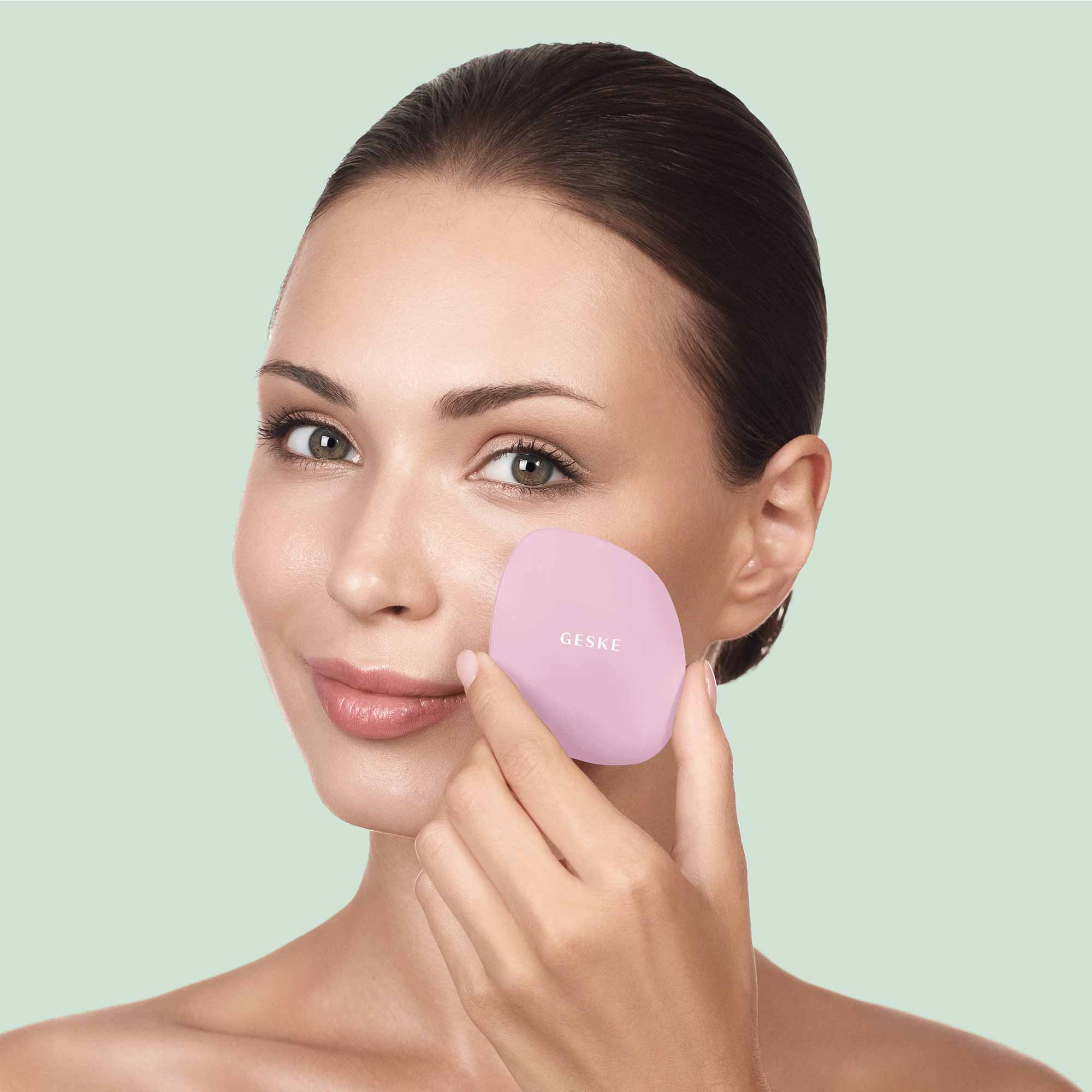 Cepillo facial rosa 4 en 1
