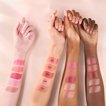 Blushin&