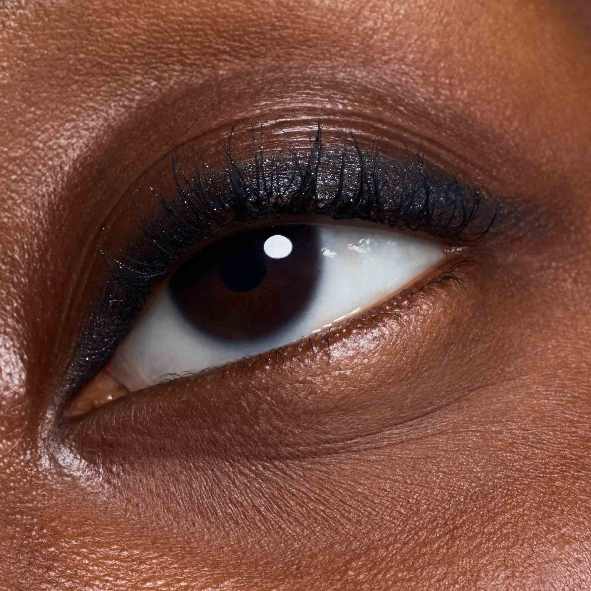 Lápis de Olhos Jewel Glide Effect