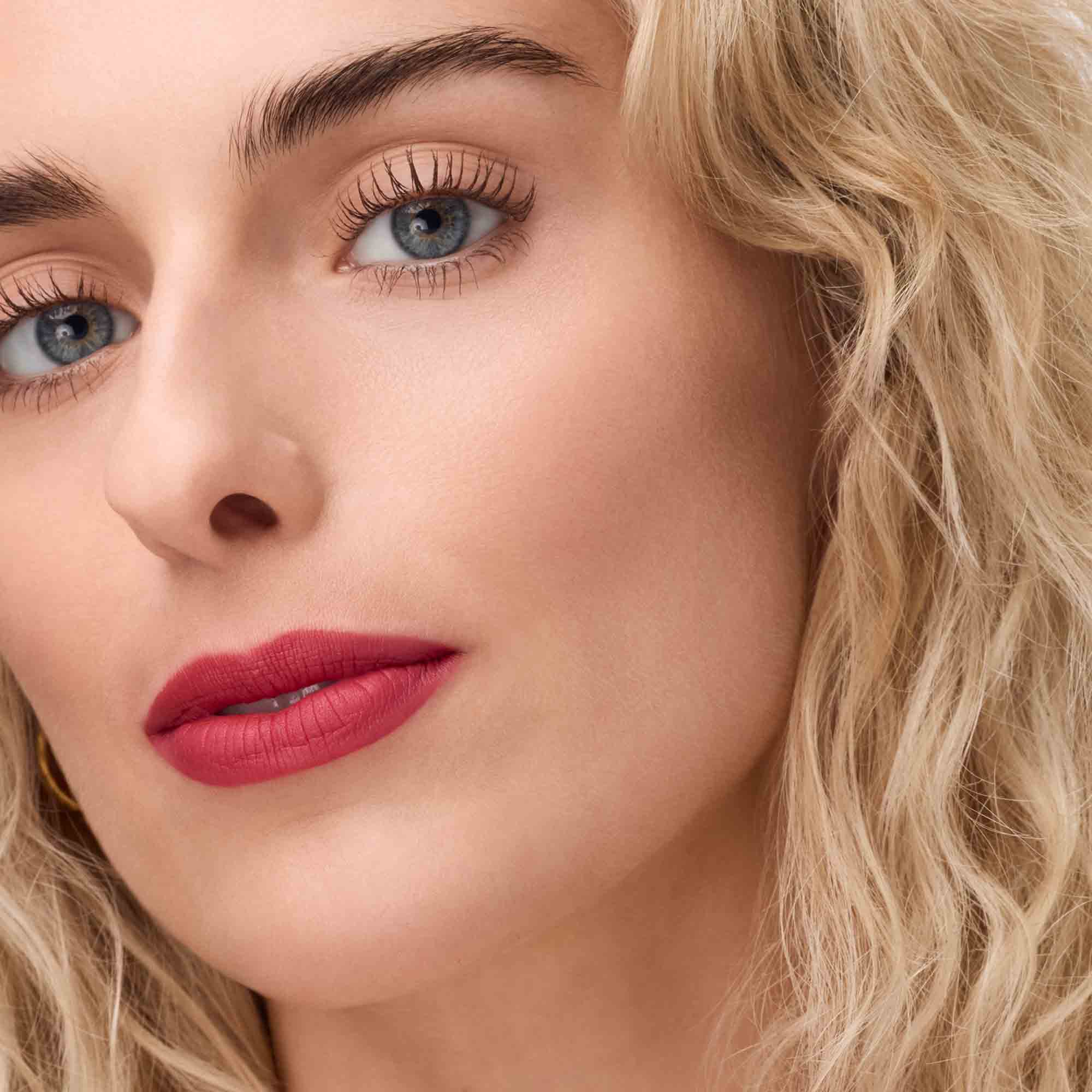 Batom Mate Blur-Real