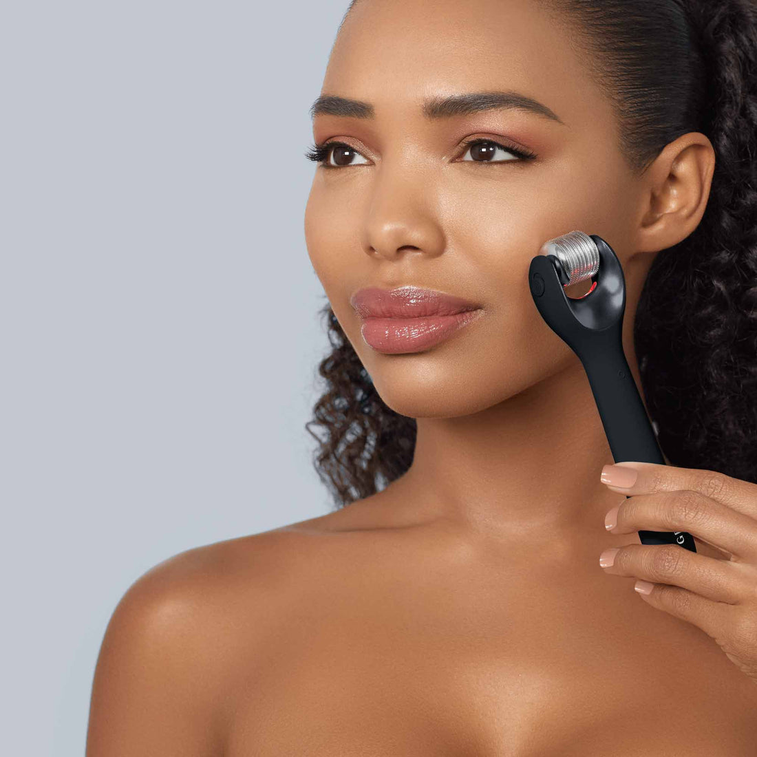 MicroNeedle Face Roller 9 in 1 Black
